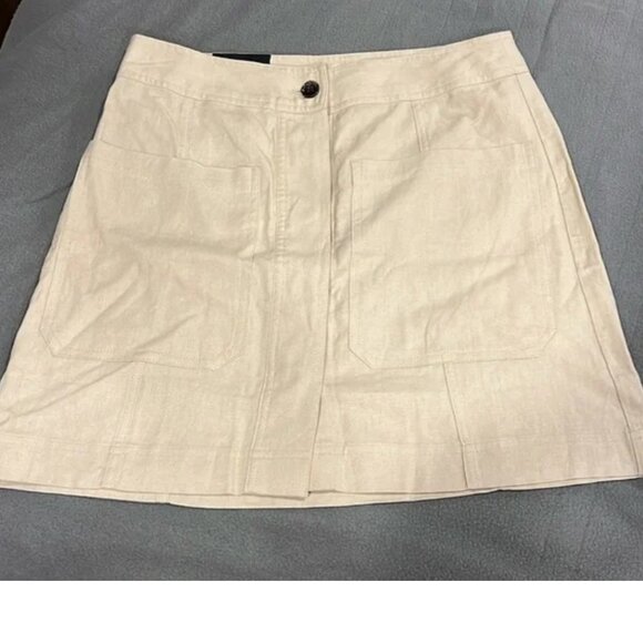 Banana Republic Seamed Mini Skirt - Picture 2 of 5